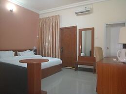 Kifina Emerald Hotel