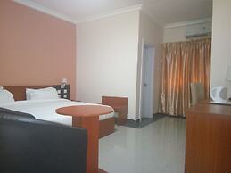 Kifina Emerald Hotel