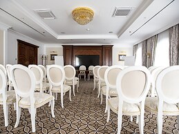Tsar Palace Luxury Hotel & SPA