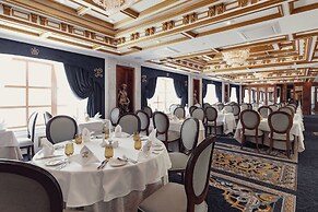 Tsar Palace Luxury Hotel & SPA