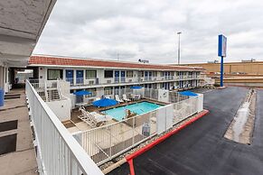 Motel 6 North Richland Hills, TX