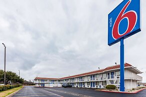 Motel 6 North Richland Hills, TX