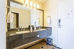 Red Garter Hotel & Casino by Red Lion Hotels