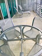 De Soleil Hotel on Ocean Drive