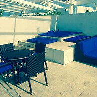 De Soleil Hotel on Ocean Drive