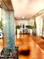 De Soleil Hotel on Ocean Drive