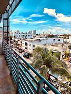 De Soleil Hotel on Ocean Drive