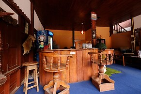 Riverside View Guesthouse