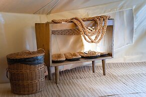 Chiangkhan River Green Hill