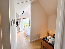 Chiangkhan River Green Hill