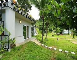 Chiangkhan River Green Hill