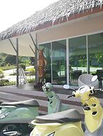 Chiangkhan River Green Hill