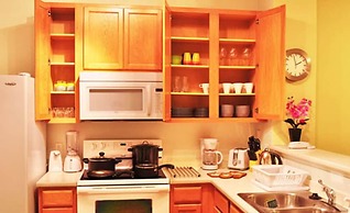 Paradise Cay #1 - 3 Bed 3 Baths Townhome