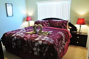 Paradise Cay #1 - 3 Bed 3 Baths Townhome