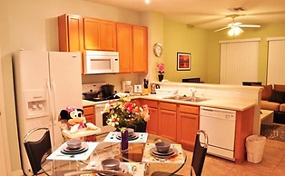 Paradise Cay #1 - 3 Bed 3 Baths Townhome