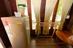 P&P Coffee & Resort Mae Sariang