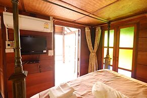 P&P Coffee & Resort Mae Sariang