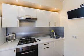 2 Bedroom Apartment Pathos in Khamovniki