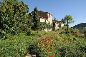 Le Jas De Peguier