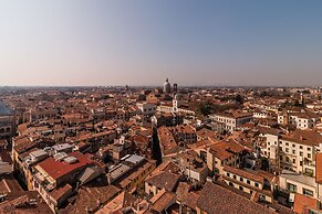Padova Tower City & Hills View Libeccio
