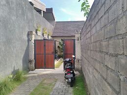 Sunshoot Villa Sandat