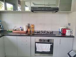 Sunshoot Villa Sandat