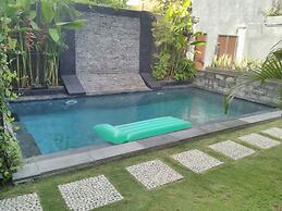 Sunshoot Villa Sandat