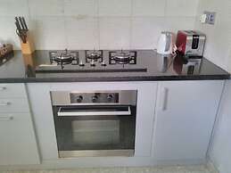 Sunshoot Villa Sandat