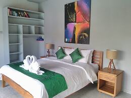 Sunshoot Villa Sandat