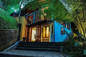 The Weir House