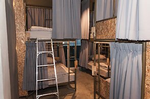 Zhelter'BKK - Hostel