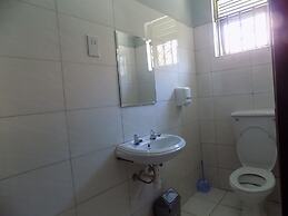 Etana Motel