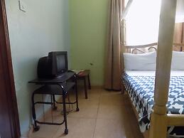 Etana Motel
