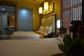 Kololo Courts Hotel & Restaurant