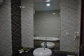 Kololo Courts Hotel & Restaurant