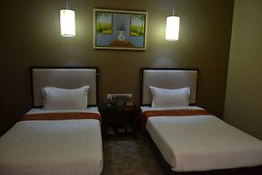 Kololo Courts Hotel & Restaurant