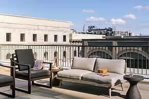 Sonder by Marriott Bonvoy Penny Lane Apartments Old Montreal