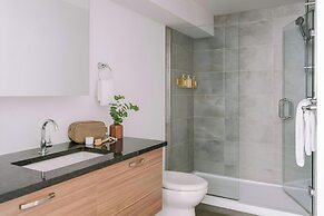 Sonder by Marriott Bonvoy Penny Lane Apartments Old Montreal