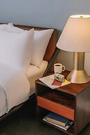 Sonder by Marriott Bonvoy Penny Lane Apartments Old Montreal