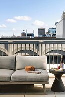 Sonder by Marriott Bonvoy Penny Lane Apartments Old Montreal