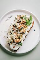 Sonder by Marriott Bonvoy Penny Lane Apartments Old Montreal