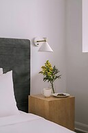 Sonder by Marriott Bonvoy Penny Lane Apartments Old Montreal