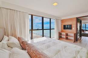 HY Beach Flats