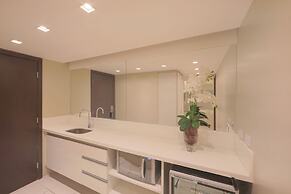 HY Beach Flats