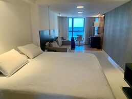 HY Beach Flats