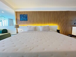 HY Beach Flats