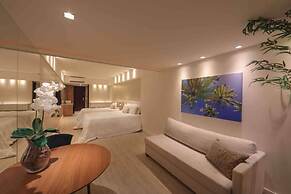HY Beach Flats