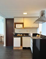 HY Beach Flats