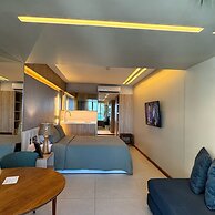 HY Beach Flats