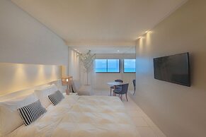 HY Beach Flats